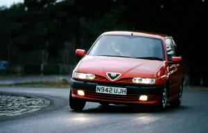 Alfa Romeo 145 Cloverleaf 1996 года 